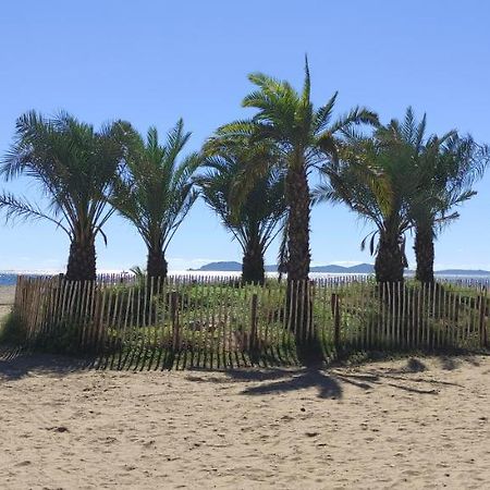 2 Chambres Cote Plage Et Aeroport 히에레 외부 사진